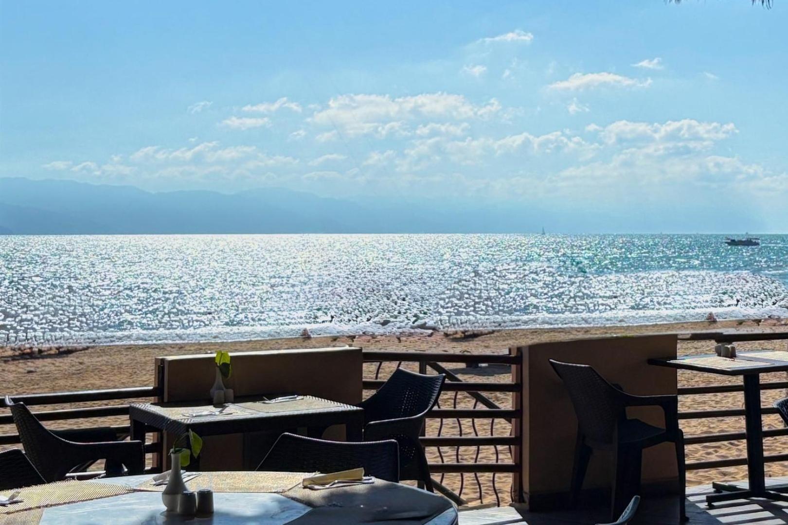 Stunning Ocean View, & Access! *
